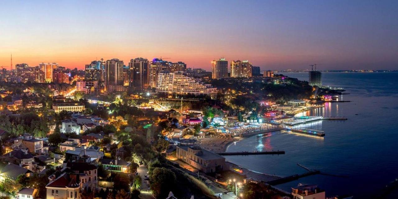 Аркадия Апартаменты На Первой Линии От Моря Odesa Exterior foto
